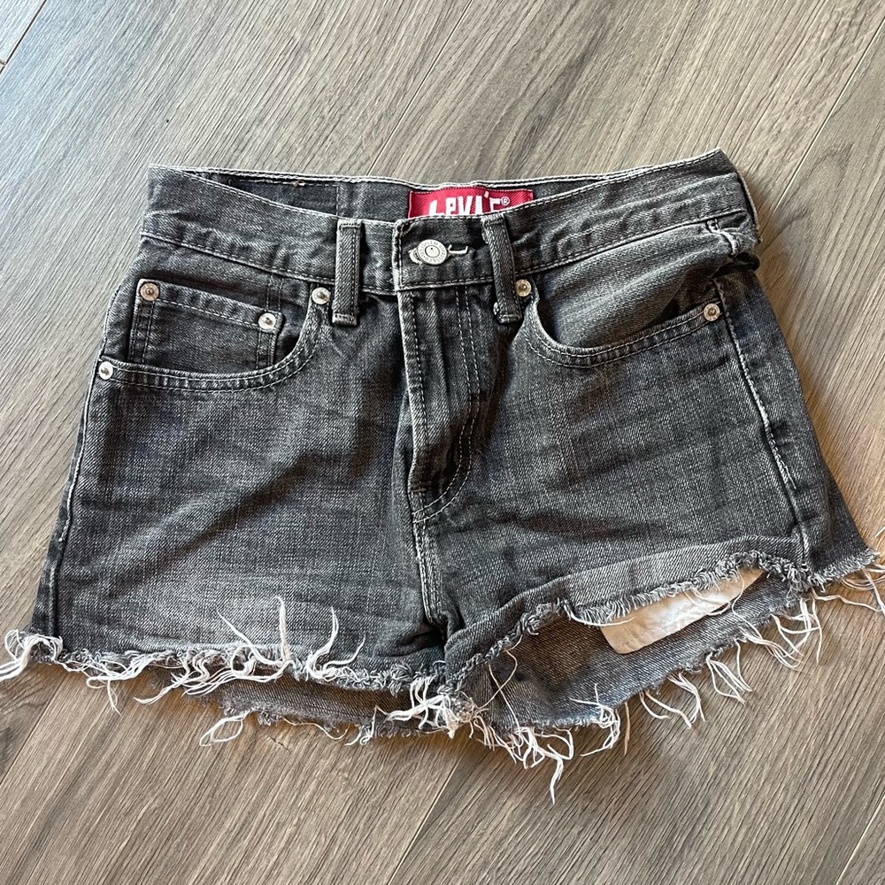 Black Levi’s 501 Shorts